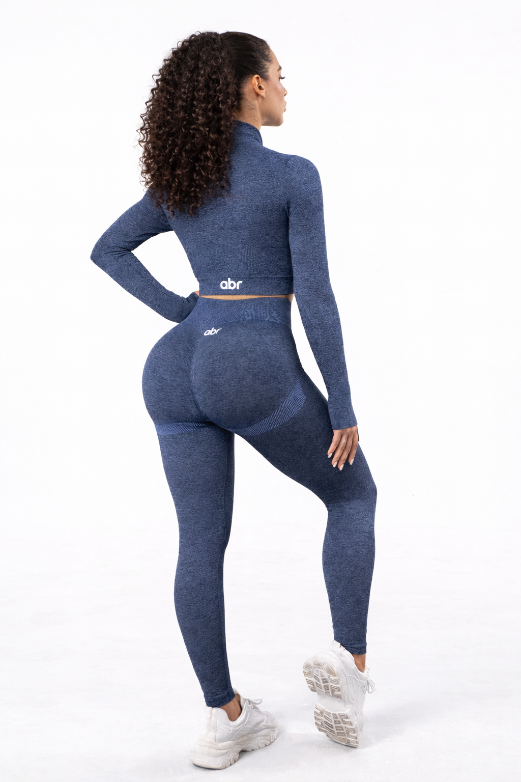 Ensemble Fit Seamless
